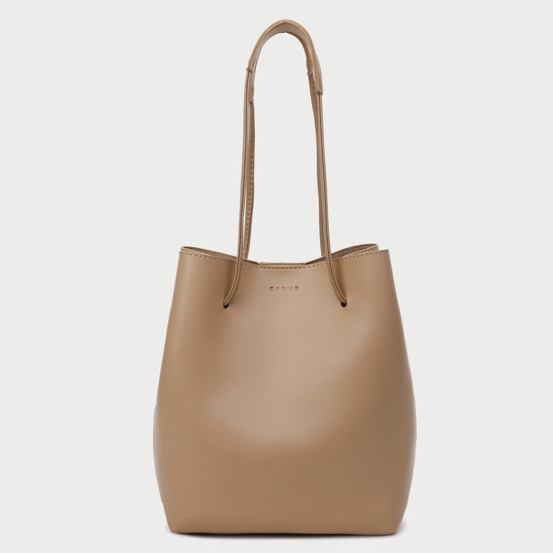 Modern minimalistic smooth PU leather bucket bag