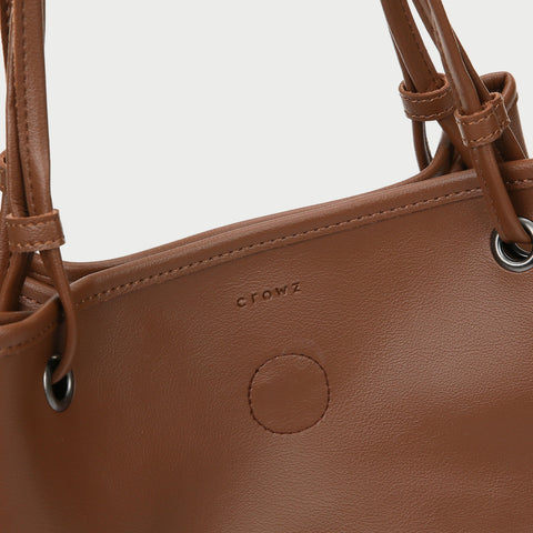 Roomy soft PU leather shoulder bag (2-in-1 style)
