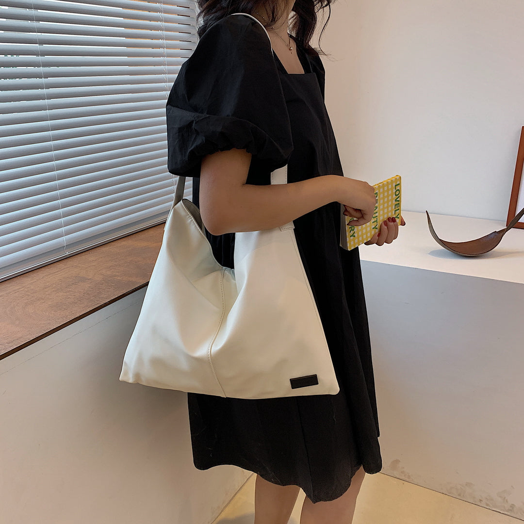 Minimalistic casual style soft PU leather hobo bag